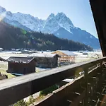 Am Kreuzjoch 公寓 加爾米施-帕滕基興